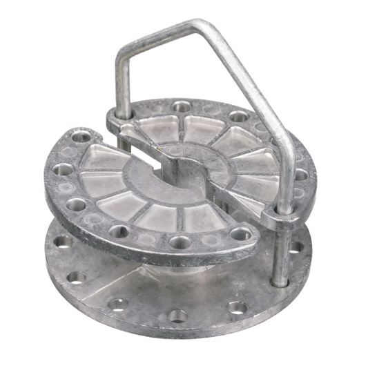 close up image of the wire tensioner